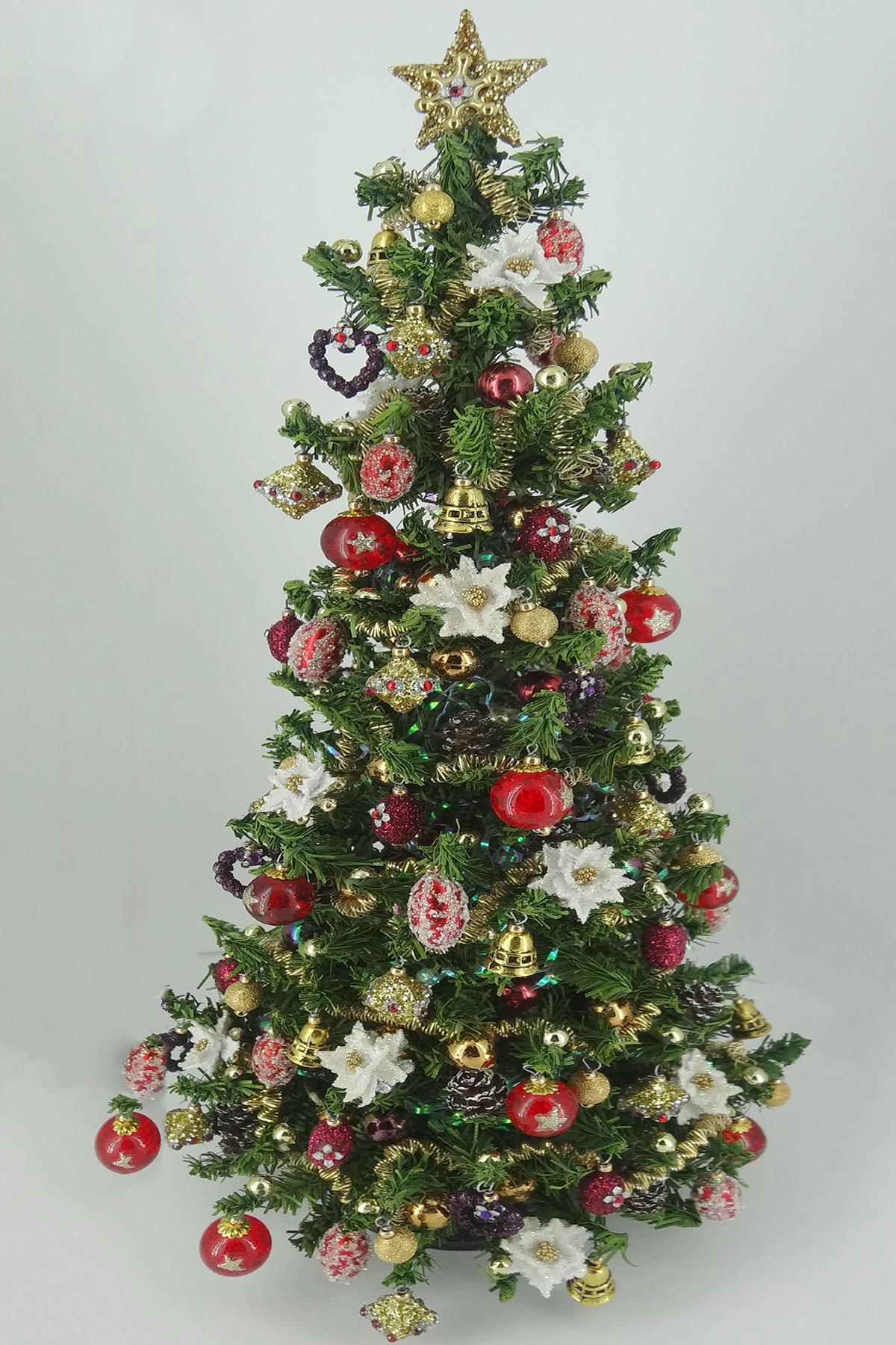 (image for) 9" Luxury Heirloom Miniature Christmas Tree